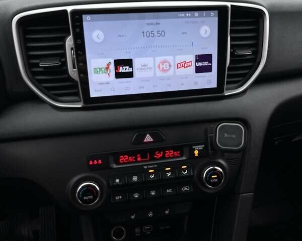 Белый Киа Sportage, объемом двигателя 1.69 л и пробегом 284 тыс. км за 15500 $, фото 16 на Automoto.ua