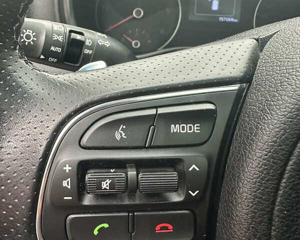 Белый Киа Sportage, объемом двигателя 2 л и пробегом 157 тыс. км за 20500 $, фото 14 на Automoto.ua