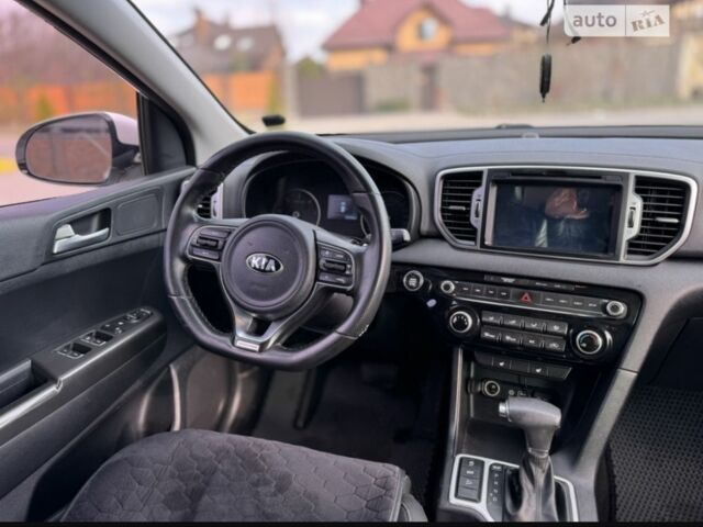 Білий Кіа Sportage, об'ємом двигуна 0.17 л та пробігом 153 тис. км за 18300 $, фото 15 на Automoto.ua