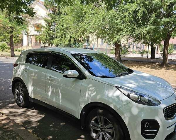 Білий Кіа Sportage, об'ємом двигуна 2 л та пробігом 134 тис. км за 18500 $, фото 20 на Automoto.ua