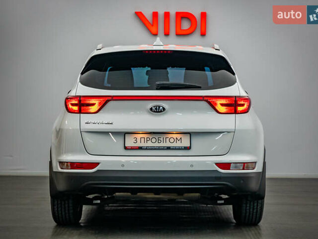 Белый Киа Sportage, объемом двигателя 2 л и пробегом 134 тыс. км за 18181 $, фото 5 на Automoto.ua