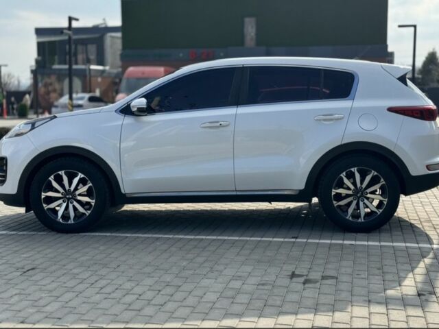 Белый Киа Sportage, объемом двигателя 0.17 л и пробегом 153 тыс. км за 18300 $, фото 1 на Automoto.ua