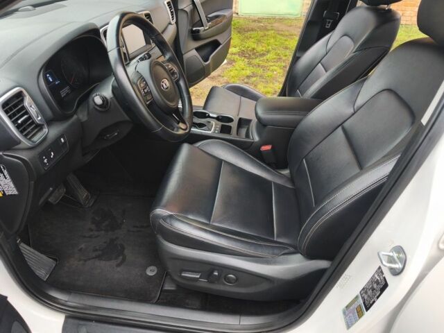 Білий Кіа Sportage, об'ємом двигуна 2.4 л та пробігом 77 тис. км за 17900 $, фото 17 на Automoto.ua