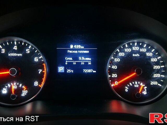 Білий Кіа Sportage, об'ємом двигуна 1.6 л та пробігом 72 тис. км за 18000 $, фото 4 на Automoto.ua