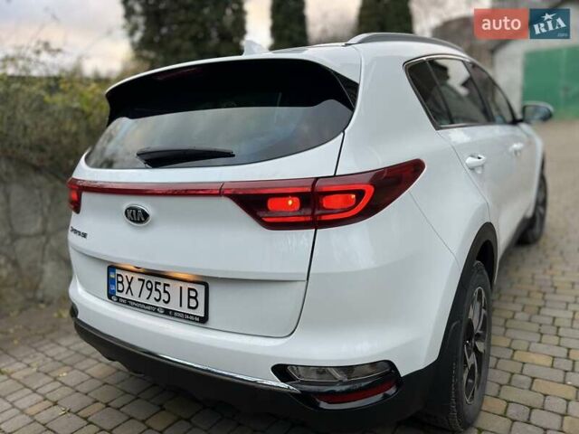Белый Киа Sportage, объемом двигателя 1.59 л и пробегом 123 тыс. км за 16700 $, фото 5 на Automoto.ua