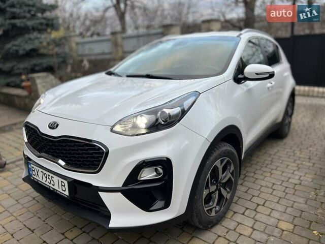 Белый Киа Sportage, объемом двигателя 1.59 л и пробегом 123 тыс. км за 16700 $, фото 2 на Automoto.ua