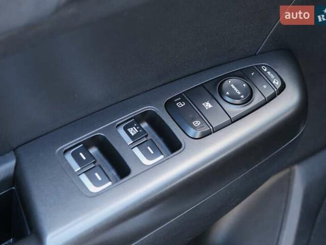 Белый Киа Sportage, объемом двигателя 1.69 л и пробегом 162 тыс. км за 17900 $, фото 26 на Automoto.ua