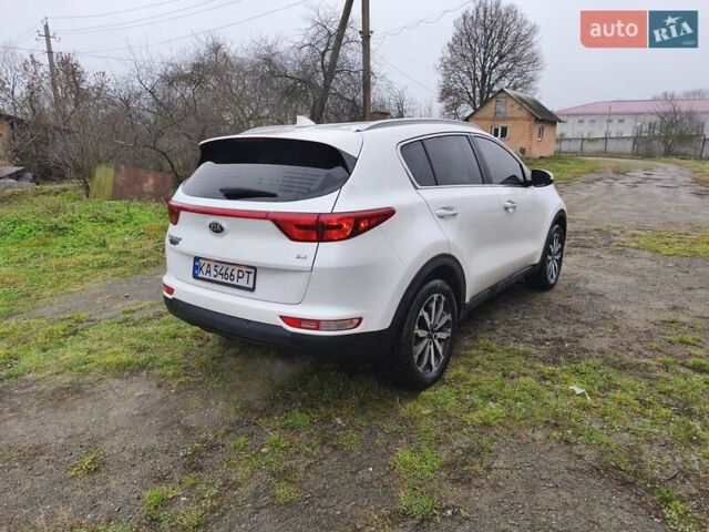 Білий Кіа Sportage, об'ємом двигуна 2.4 л та пробігом 77 тис. км за 17900 $, фото 7 на Automoto.ua