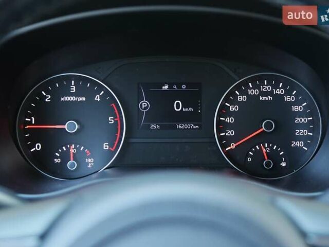 Белый Киа Sportage, объемом двигателя 1.69 л и пробегом 162 тыс. км за 17900 $, фото 16 на Automoto.ua