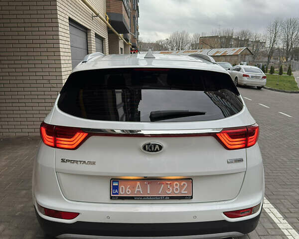 Белый Киа Sportage, объемом двигателя 1.98 л и пробегом 78 тыс. км за 18499 $, фото 6 на Automoto.ua