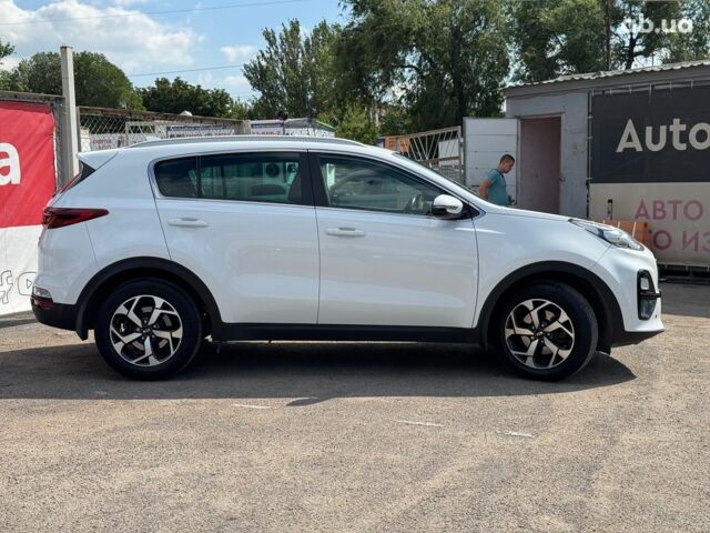 Белый Киа Sportage, объемом двигателя 1.6 л и пробегом 188 тыс. км за 18290 $, фото 4 на Automoto.ua