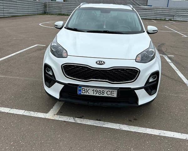 Белый Киа Sportage, объемом двигателя 1.6 л и пробегом 160 тыс. км за 16500 $, фото 6 на Automoto.ua