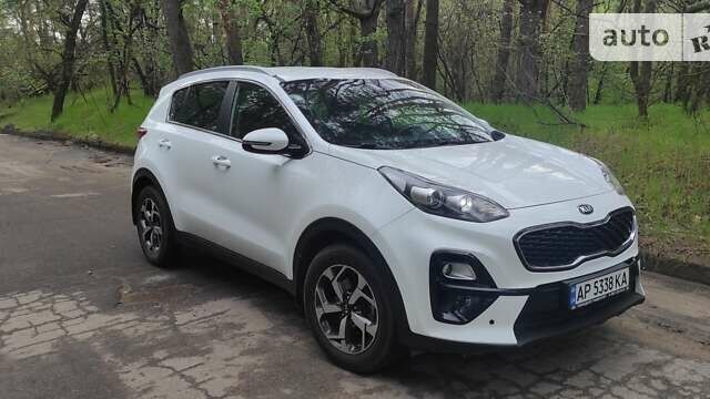 Белый Киа Sportage, объемом двигателя 1.6 л и пробегом 174 тыс. км за 19700 $, фото 7 на Automoto.ua