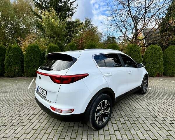 Киа Sportage 2018 в Львове на Automoto.ua Белый Киа Sportage, объемом двигателя 1.59 л и пробегом 108 тыс. км за 17200 $, фото 9 на Automoto.ua