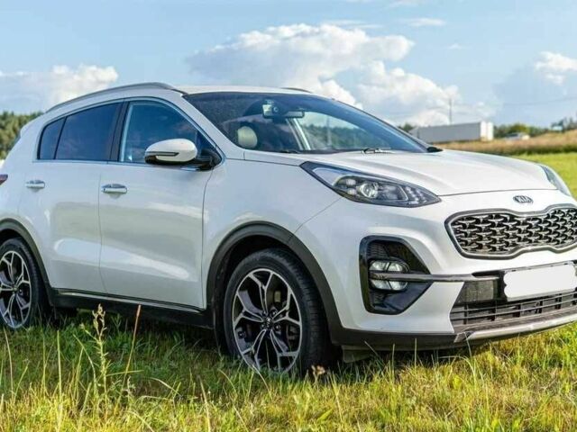 Белый Киа Sportage, объемом двигателя 2 л и пробегом 160 тыс. км за 16500 $, фото 2 на Automoto.ua