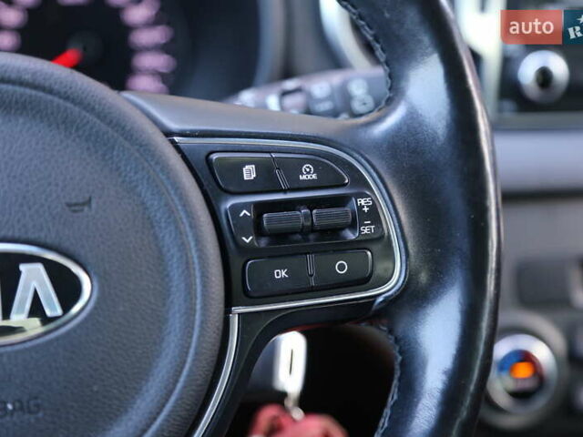 Белый Киа Sportage, объемом двигателя 1.69 л и пробегом 162 тыс. км за 17900 $, фото 24 на Automoto.ua