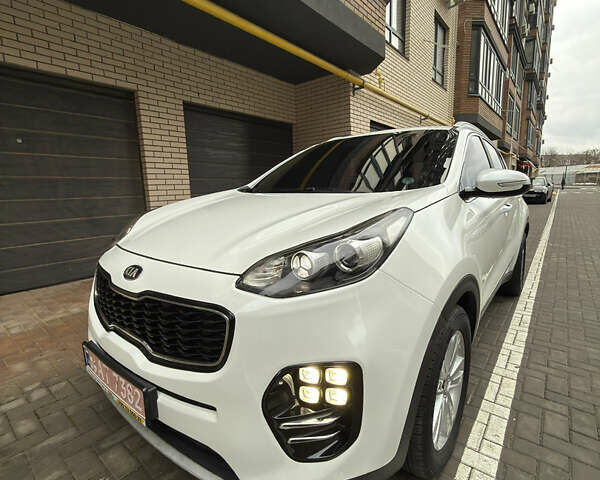 Белый Киа Sportage, объемом двигателя 1.98 л и пробегом 78 тыс. км за 18499 $, фото 9 на Automoto.ua