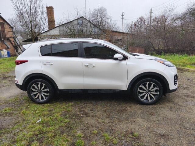 Білий Кіа Sportage, об'ємом двигуна 2.4 л та пробігом 77 тис. км за 17900 $, фото 4 на Automoto.ua