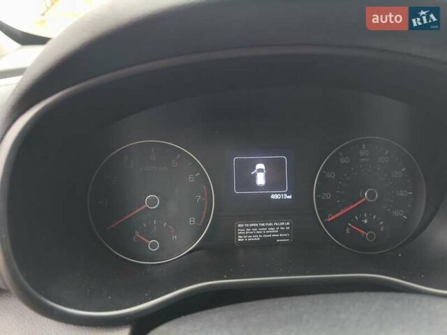 Білий Кіа Sportage, об'ємом двигуна 2.4 л та пробігом 77 тис. км за 17900 $, фото 71 на Automoto.ua