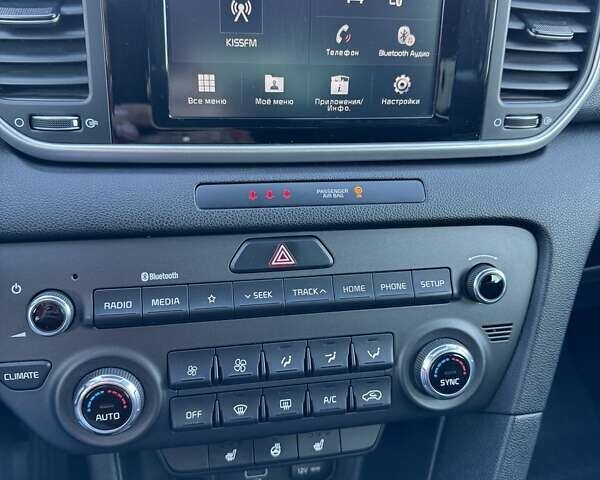 Белый Киа Sportage, объемом двигателя 1.59 л и пробегом 82 тыс. км за 20000 $, фото 21 на Automoto.ua