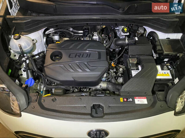 Білий Кіа Sportage, об'ємом двигуна 1.6 л та пробігом 61 тис. км за 21300 $, фото 17 на Automoto.ua