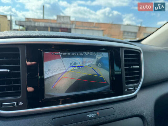 Белый Киа Sportage, объемом двигателя 1.6 л и пробегом 188 тыс. км за 17790 $, фото 25 на Automoto.ua