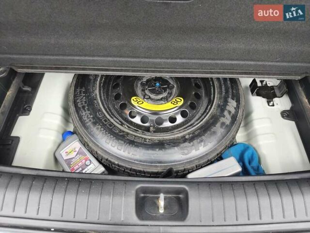 Білий Кіа Sportage, об'ємом двигуна 2.4 л та пробігом 77 тис. км за 17900 $, фото 34 на Automoto.ua