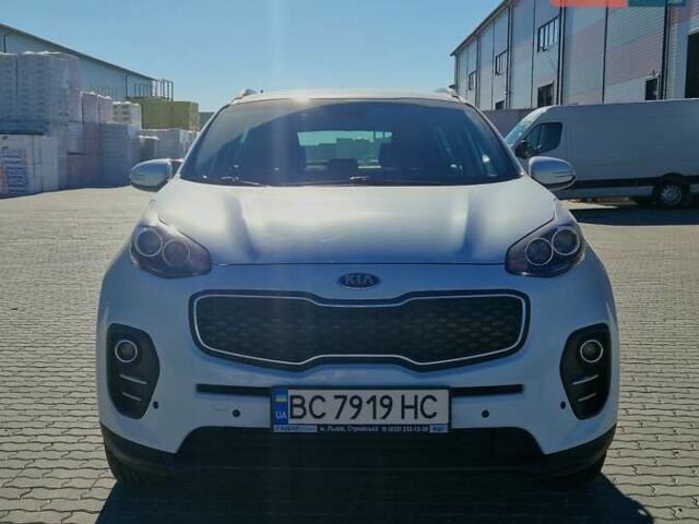 Білий Кіа Sportage, об'ємом двигуна 1.59 л та пробігом 21 тис. км за 17000 $, фото 10 на Automoto.ua