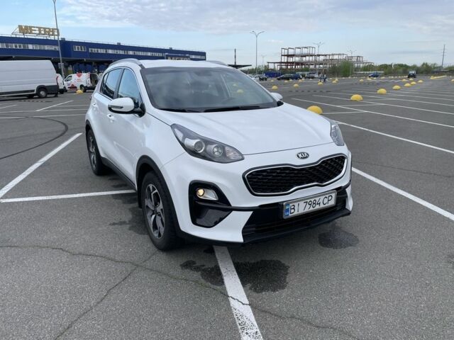 Білий Кіа Sportage, об'ємом двигуна 0.16 л та пробігом 132 тис. км за 17700 $, фото 3 на Automoto.ua