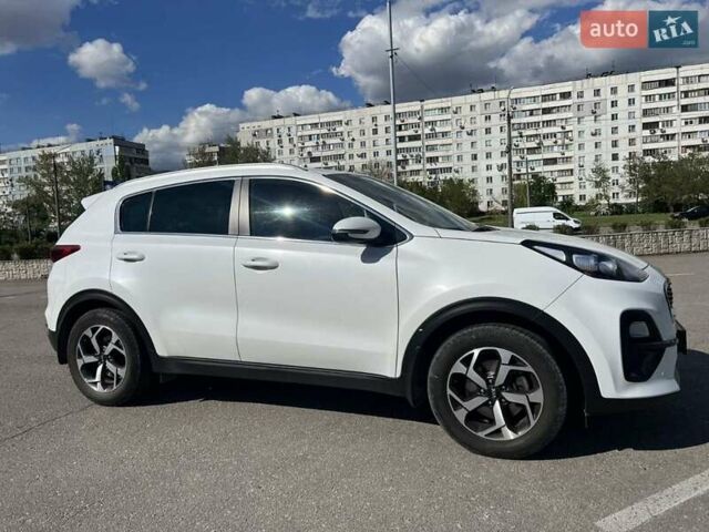 Белый Киа Sportage, объемом двигателя 1.59 л и пробегом 138 тыс. км за 19000 $, фото 6 на Automoto.ua