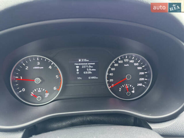 Білий Кіа Sportage, об'ємом двигуна 1.6 л та пробігом 61 тис. км за 21300 $, фото 12 на Automoto.ua