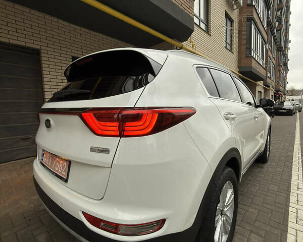 Белый Киа Sportage, объемом двигателя 1.98 л и пробегом 78 тыс. км за 18499 $, фото 5 на Automoto.ua