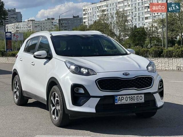 Белый Киа Sportage, объемом двигателя 1.59 л и пробегом 138 тыс. км за 19000 $, фото 7 на Automoto.ua