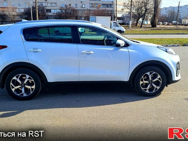 Білий Кіа Sportage, об'ємом двигуна 1.6 л та пробігом 67 тис. км за 18700 $, фото 2 на Automoto.ua