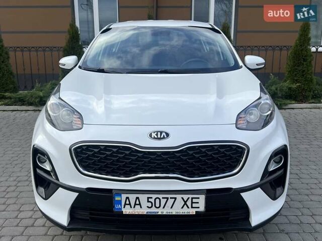 Белый Киа Sportage, объемом двигателя 1.59 л и пробегом 55 тыс. км за 14999 $, фото 1 на Automoto.ua