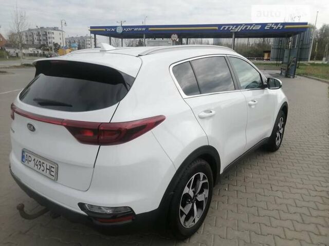 Белый Киа Sportage, объемом двигателя 1.59 л и пробегом 152 тыс. км за 20450 $, фото 7 на Automoto.ua