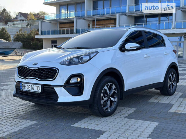 Белый Киа Sportage, объемом двигателя 1.6 л и пробегом 82 тыс. км за 19000 $, фото 28 на Automoto.ua