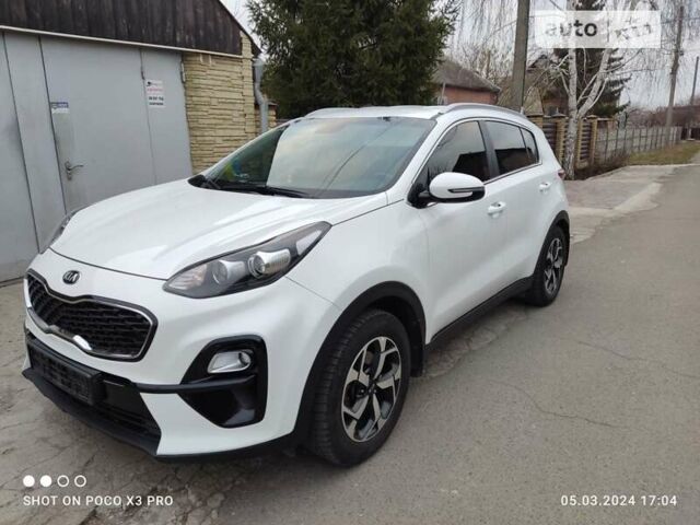 Белый Киа Sportage, объемом двигателя 1.6 л и пробегом 63 тыс. км за 20500 $, фото 1 на Automoto.ua