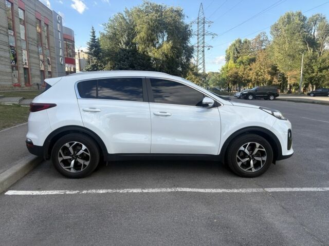 Белый Киа Sportage, объемом двигателя 1.6 л и пробегом 66 тыс. км за 19500 $, фото 1 на Automoto.ua