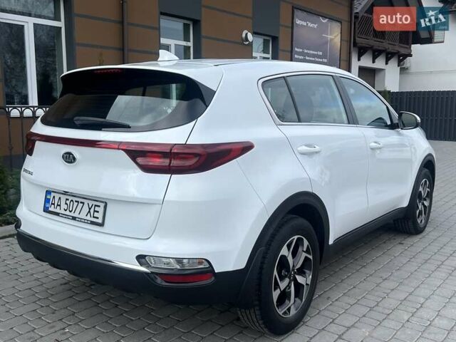 Белый Киа Sportage, объемом двигателя 1.59 л и пробегом 55 тыс. км за 14999 $, фото 9 на Automoto.ua