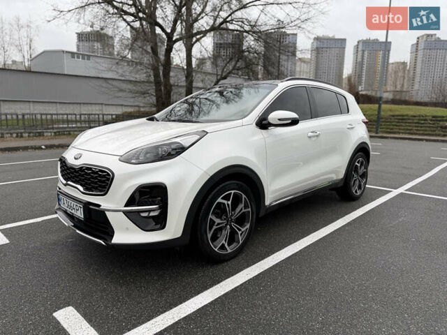 Белый Киа Sportage, объемом двигателя 2 л и пробегом 129 тыс. км за 24900 $, фото 1 на Automoto.ua