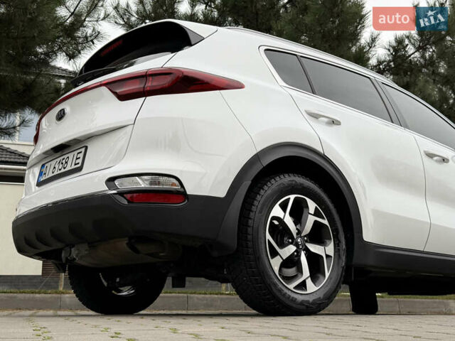 Белый Киа Sportage, объемом двигателя 1.59 л и пробегом 72 тыс. км за 18500 $, фото 27 на Automoto.ua