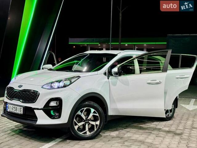 Білий Кіа Sportage, об'ємом двигуна 1.6 л та пробігом 72 тис. км за 18900 $, фото 41 на Automoto.ua