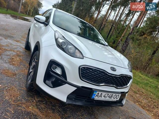Белый Киа Sportage, объемом двигателя 1.59 л и пробегом 53 тыс. км за 16950 $, фото 45 на Automoto.ua