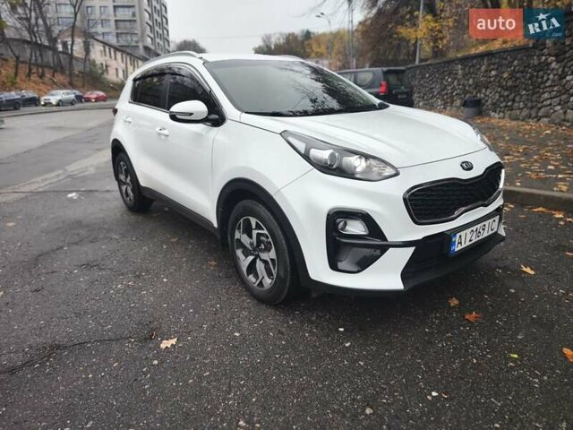 Белый Киа Sportage, объемом двигателя 1.6 л и пробегом 151 тыс. км за 19500 $, фото 1 на Automoto.ua