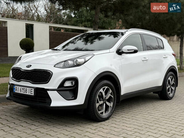 Белый Киа Sportage, объемом двигателя 1.59 л и пробегом 72 тыс. км за 18500 $, фото 33 на Automoto.ua