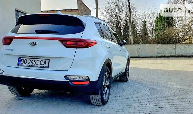 Белый Киа Sportage, объемом двигателя 1.59 л и пробегом 36 тыс. км за 21900 $, фото 27 на Automoto.ua