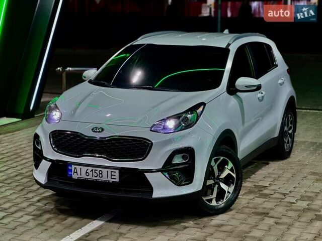 Білий Кіа Sportage, об'ємом двигуна 1.6 л та пробігом 72 тис. км за 18900 $, фото 28 на Automoto.ua