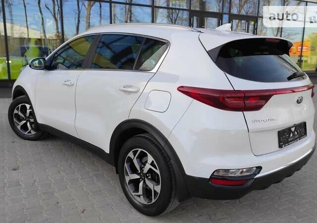 Білий Кіа Sportage, об'ємом двигуна 1.6 л та пробігом 66 тис. км за 18900 $, фото 7 на Automoto.ua