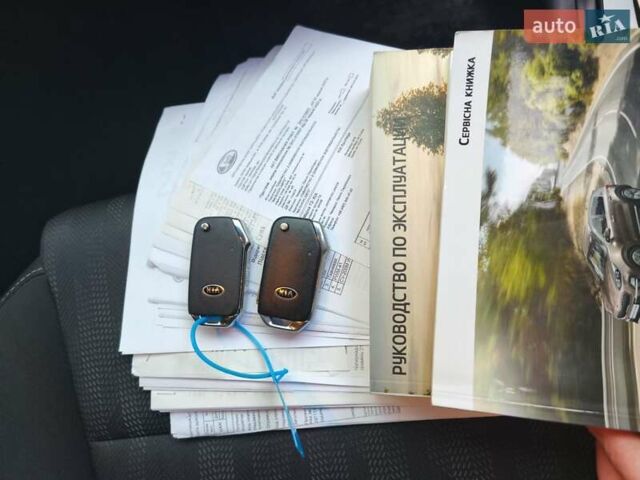 Белый Киа Sportage, объемом двигателя 1.6 л и пробегом 151 тыс. км за 19500 $, фото 18 на Automoto.ua